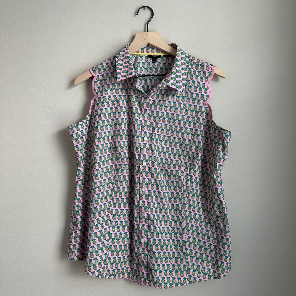 Talbots Petites 16P Pineapple Print Sleeveless Button Down Top Pink Scallop